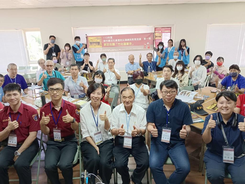 上午場感謝大合照