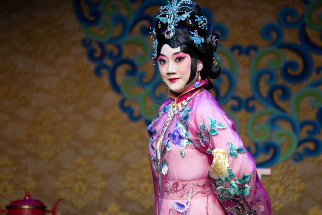 《王熙鳳大鬧寧國府》青春版演出照